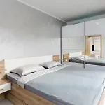 Alex - Ground Floor - Mpolo