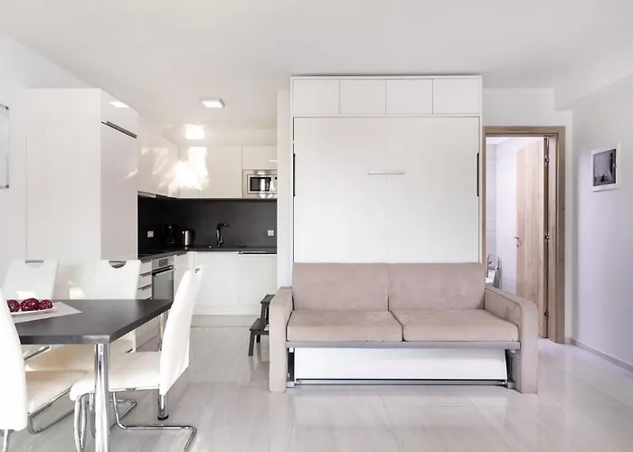 דירה Alex - Ground Floor - Mpolo