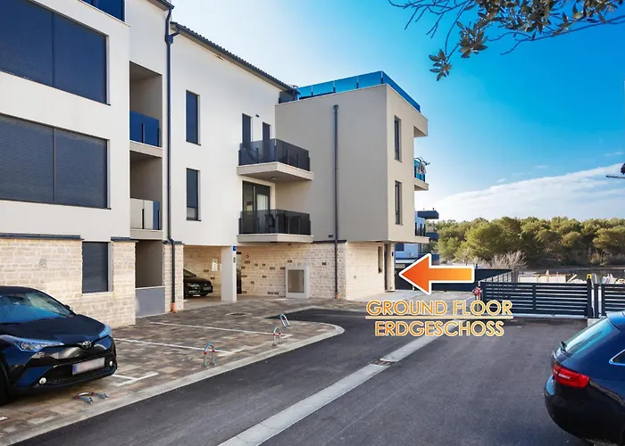 דירה Alex - Ground Floor - Mpolo *